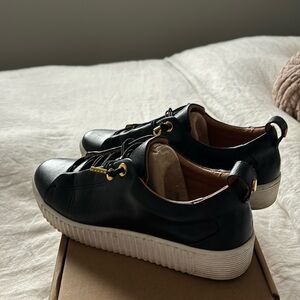 EOS Jool Black size 38/7.5,8